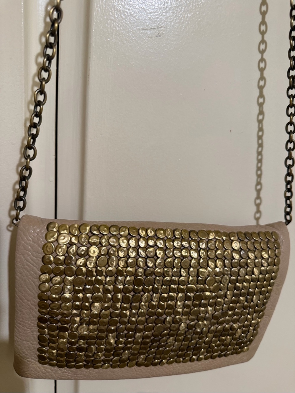 Street level Studded Leather Crossbody Bag in Light tan / cream